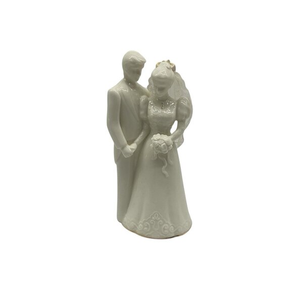 San Francisco Music Box Company Vintage Musical Bride & Groom Porcelain Collecti - Picture 1 of 15